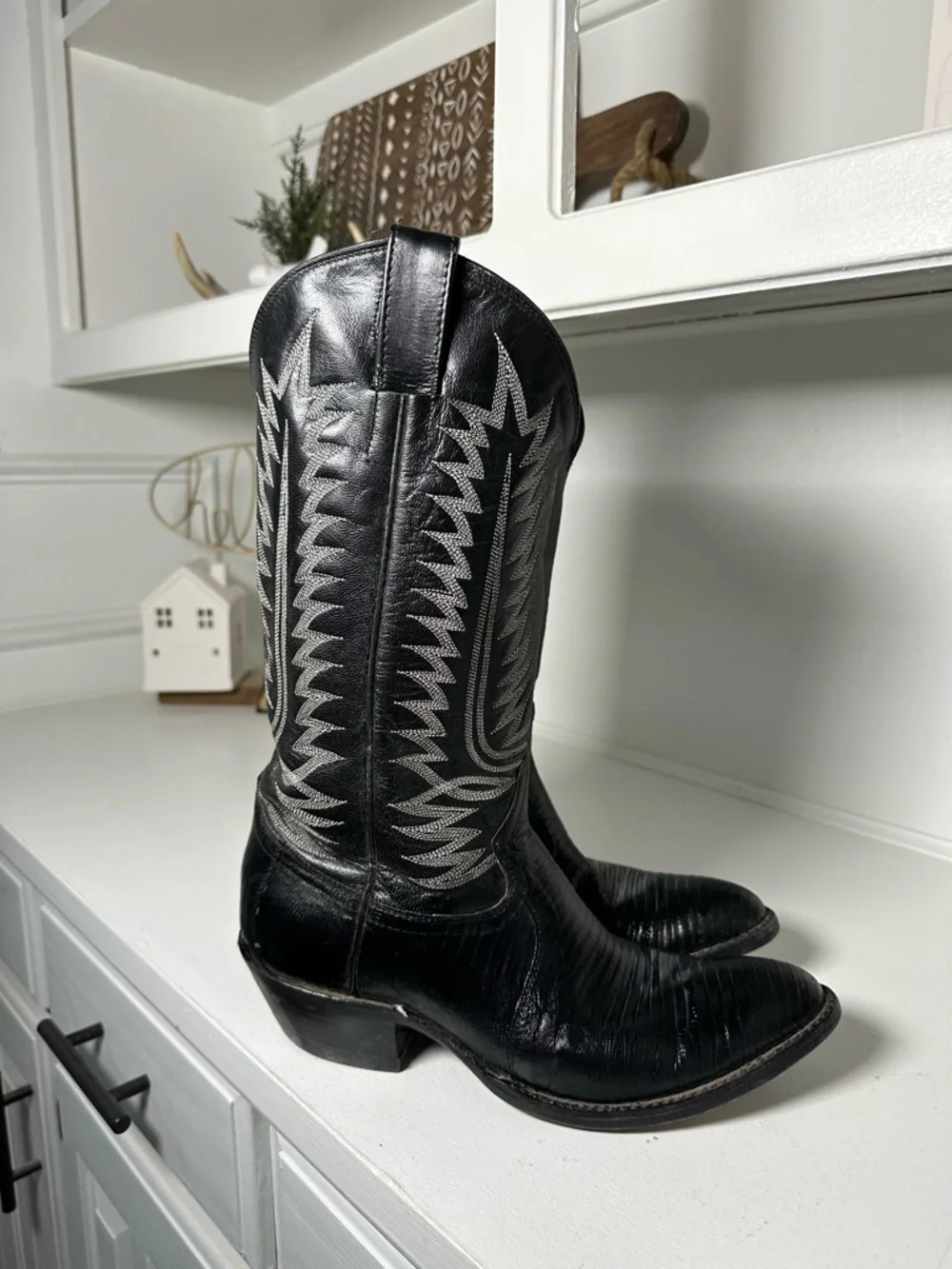 Vintage Cowtown Cowboy Boots Mens 9D Womens 10.5 Black Lizard USA Made Western - Picture 5 of 9